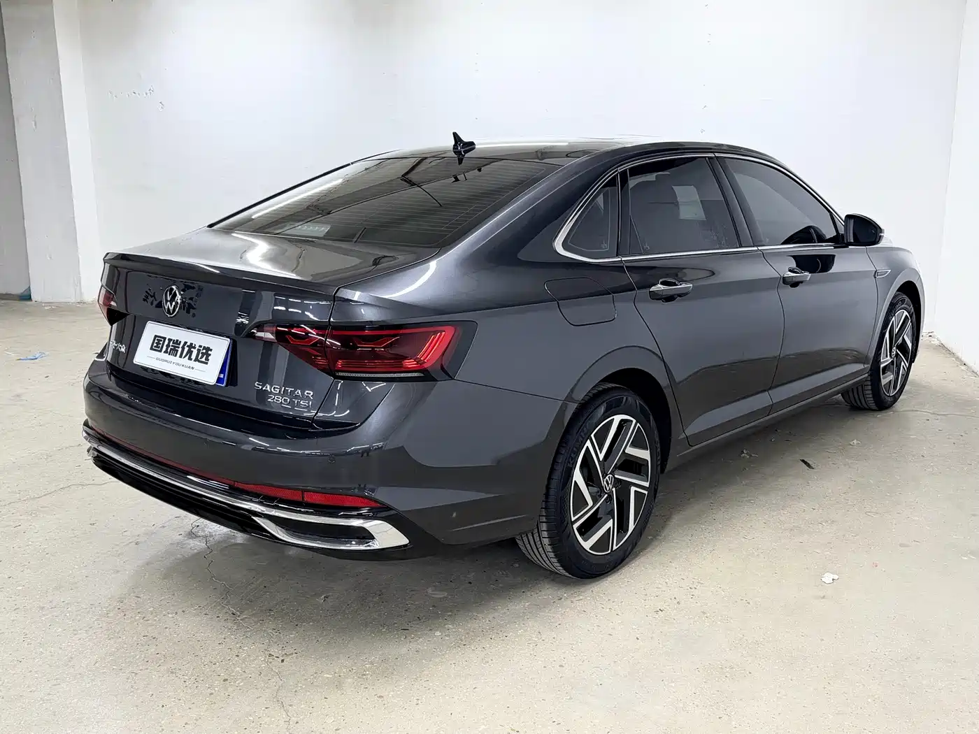 Volkswagen Sagitar 2023 280TSI DSG Surpass Plus Edition