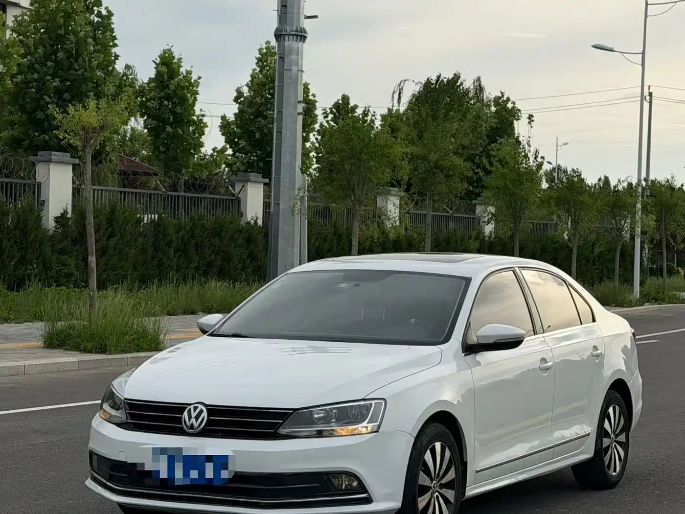 Volkswagen Sagitar 2018 1.6L Automatic Comfort