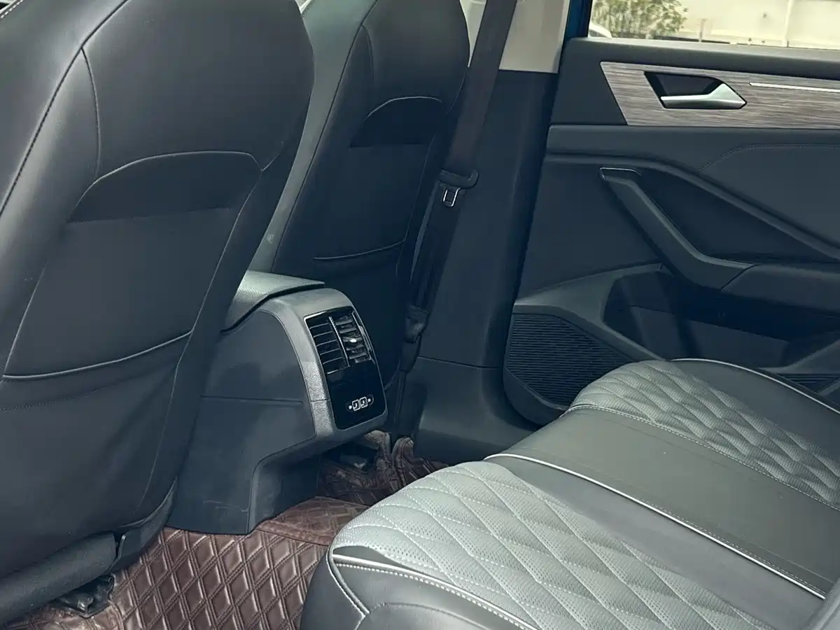 Volkswagen Sagitar 2022 280TSI DSG Surpassing Edition