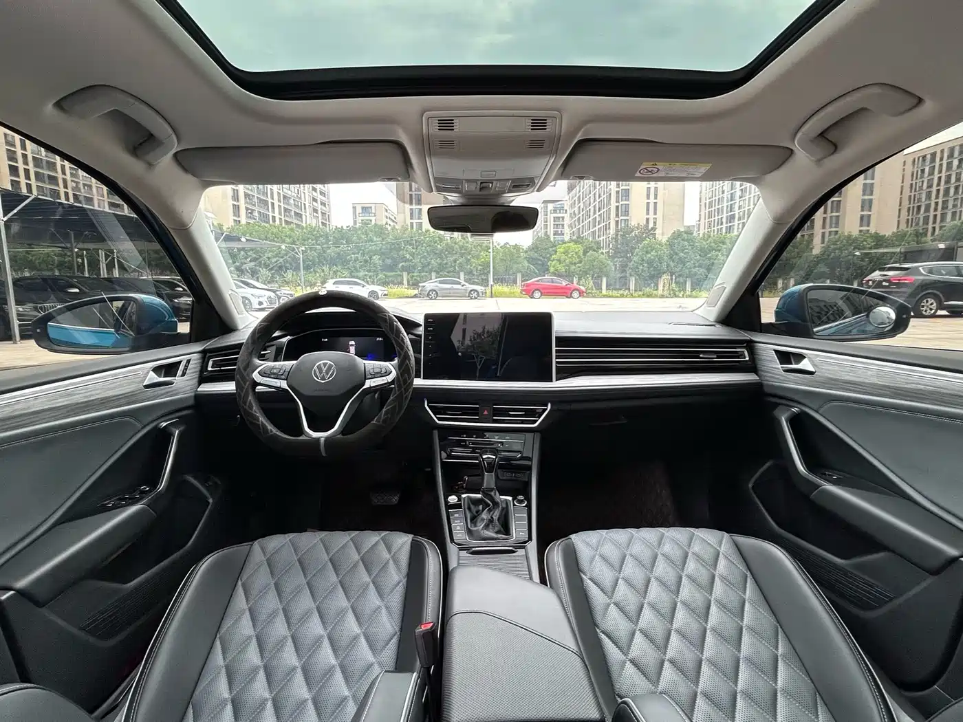 Volkswagen Sagitar 2022 280TSI DSG Surpassing Edition