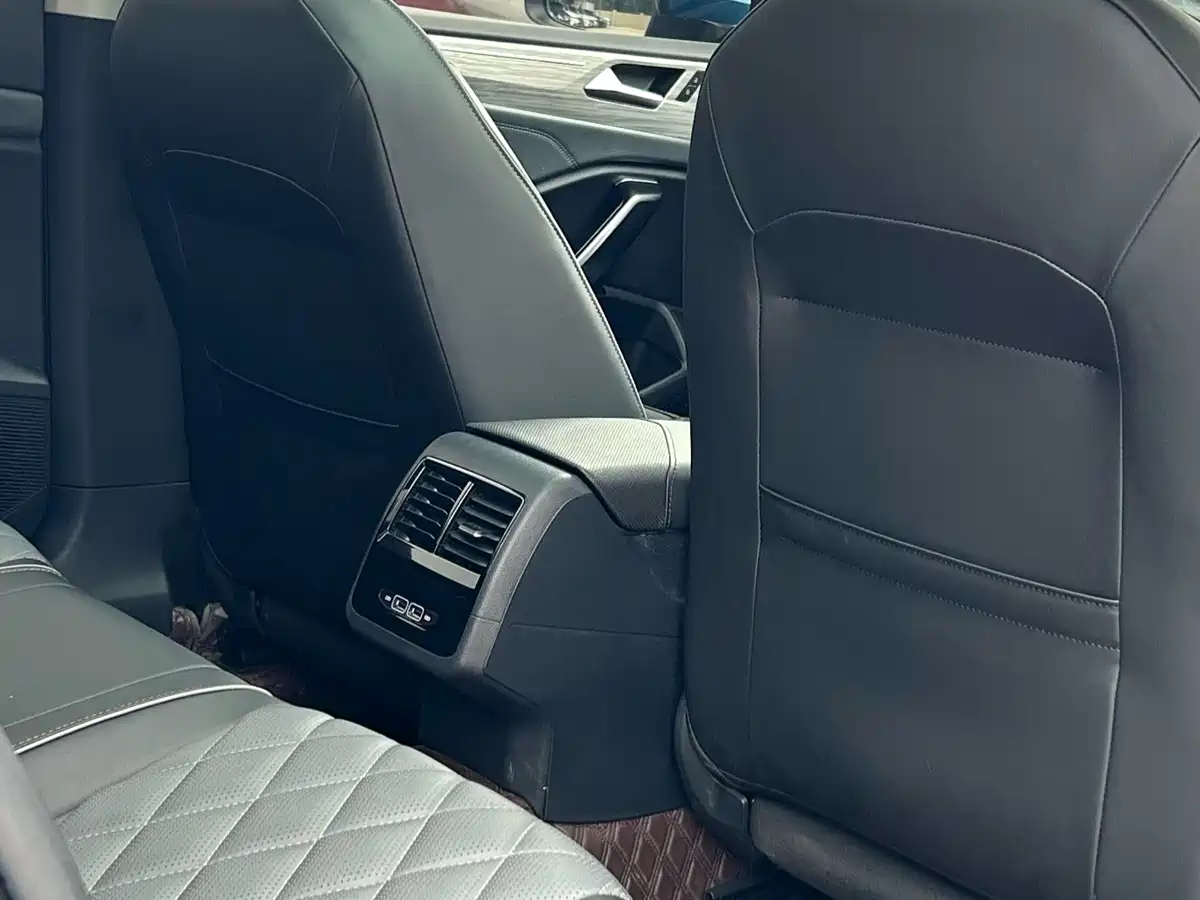 Volkswagen Sagitar 2022 280TSI DSG Surpassing Edition