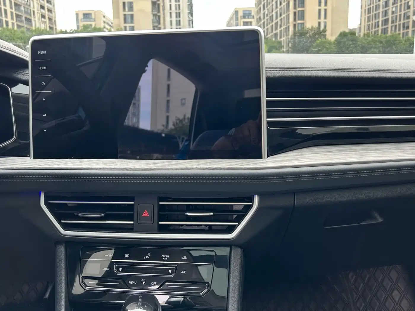 Volkswagen Sagitar 2022 280TSI DSG Surpassing Edition