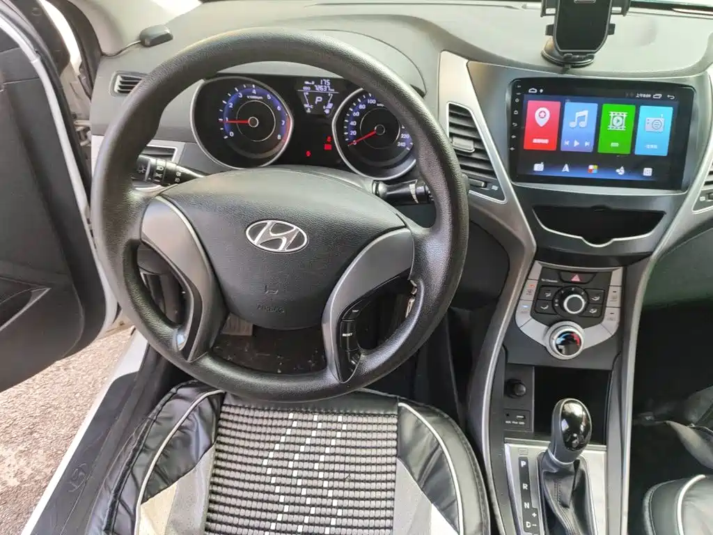 Hyundai Langdong 2016 1.6L Automatic Smart Edition