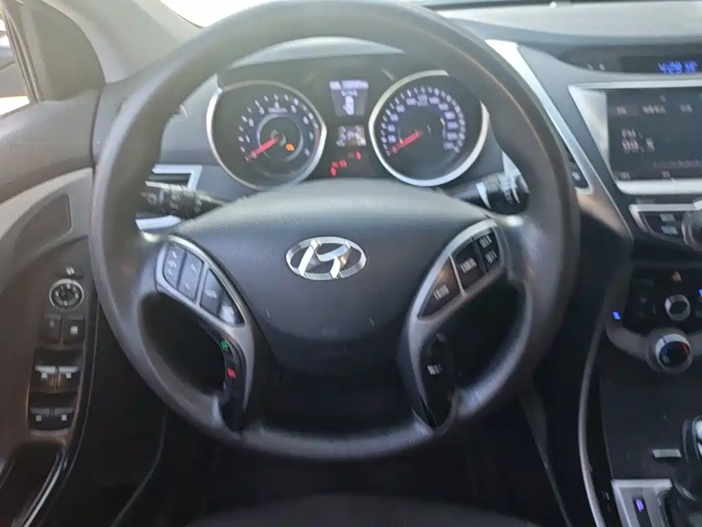 Hyundai Langdong 2016 1.6L Automatic Premium Edition