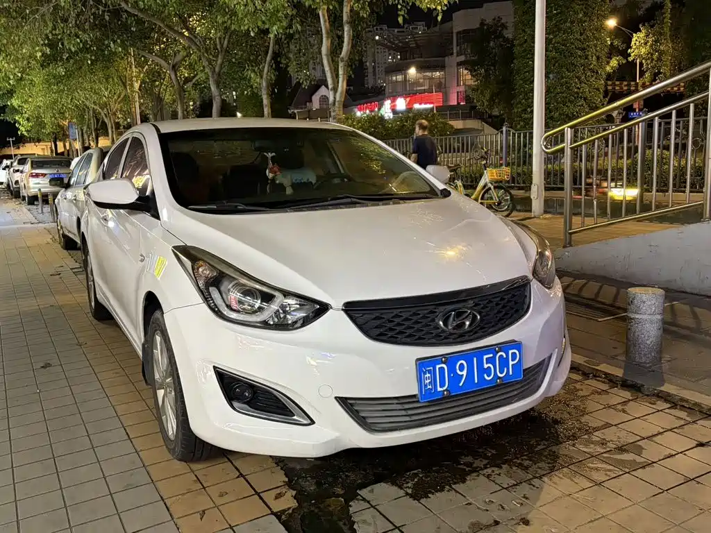 Hyundai Langdong 2016 1.6L Automatic Smart Edition