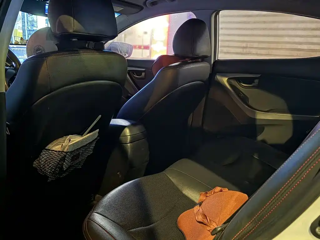 Hyundai Langdong 2016 1.6L Automatic Smart Edition