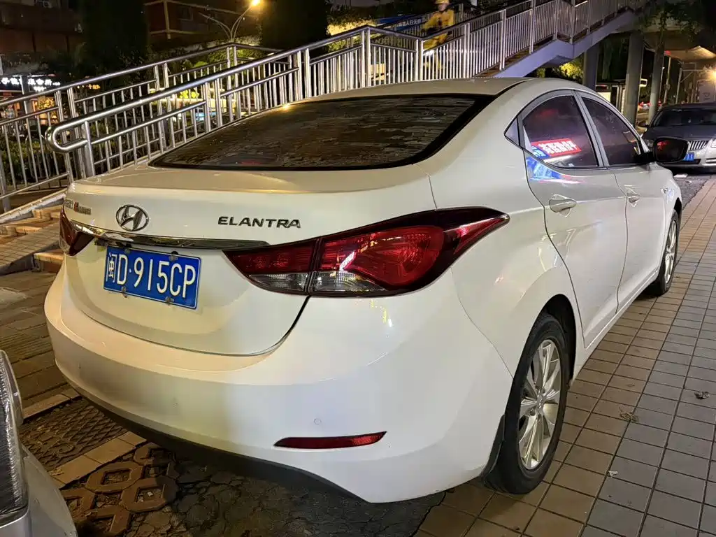 Hyundai Langdong 2016 1.6L Automatic Smart Edition
