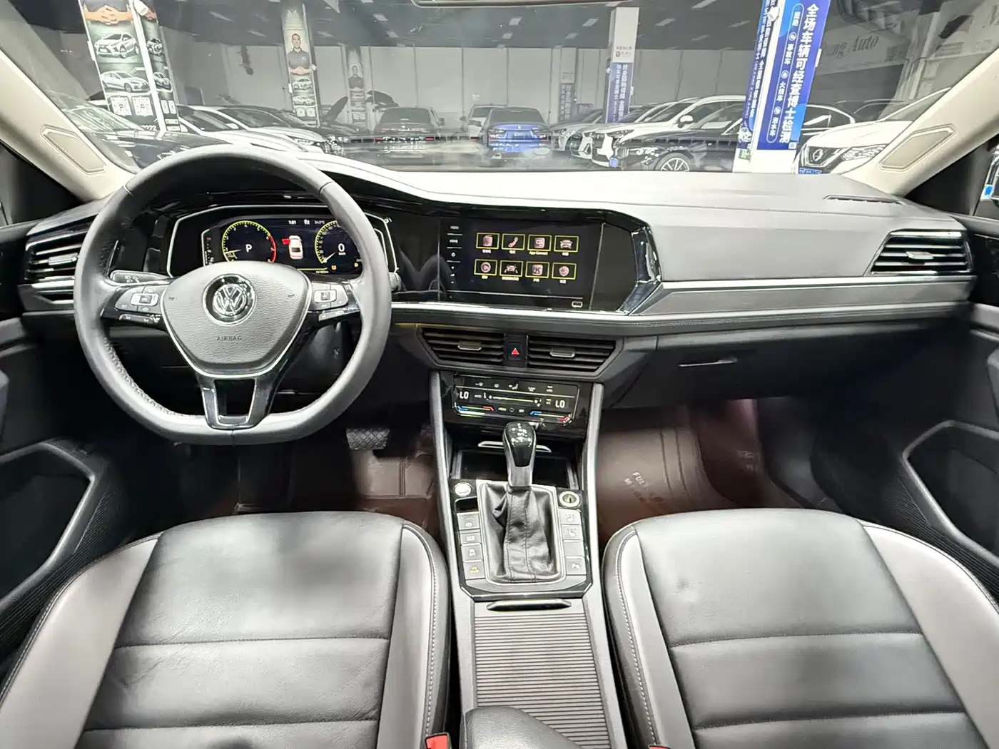 Volkswagen Sagitar 2022 280TSI DSG Surpassing Edition