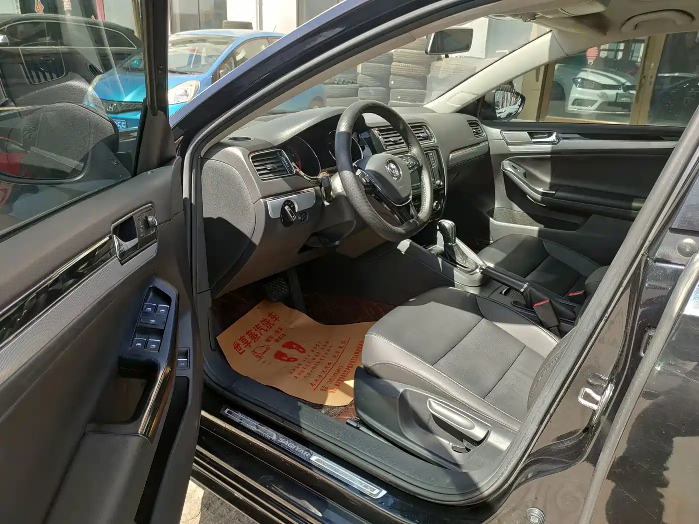 Volkswagen Sagitar 2018 280TSI DSG Spark Edition
