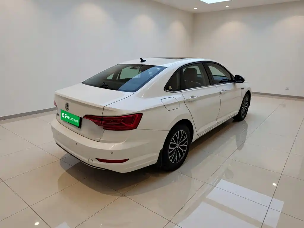 Volkswagen Sagitar 2021 200TSI DSG Comfort Smart Edition