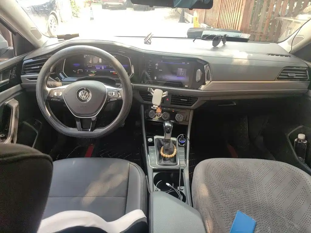 Volkswagen Sagitar 2021 200TSI DSG Comfort Smart Edition