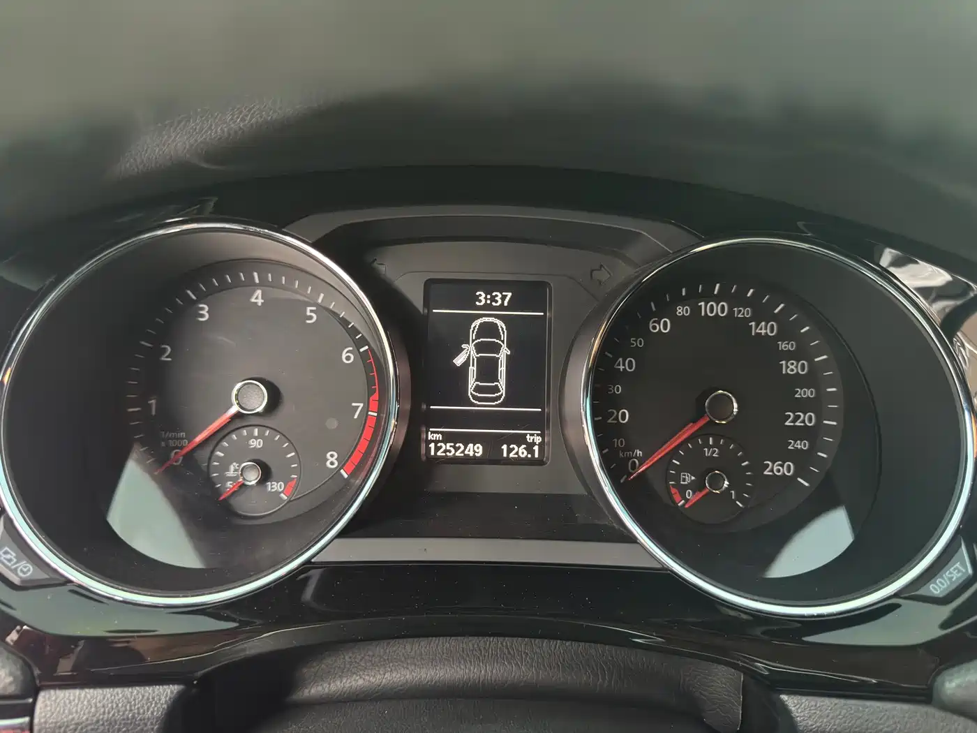 Volkswagen Sagitar 2017 280TSI Automatic R-Line