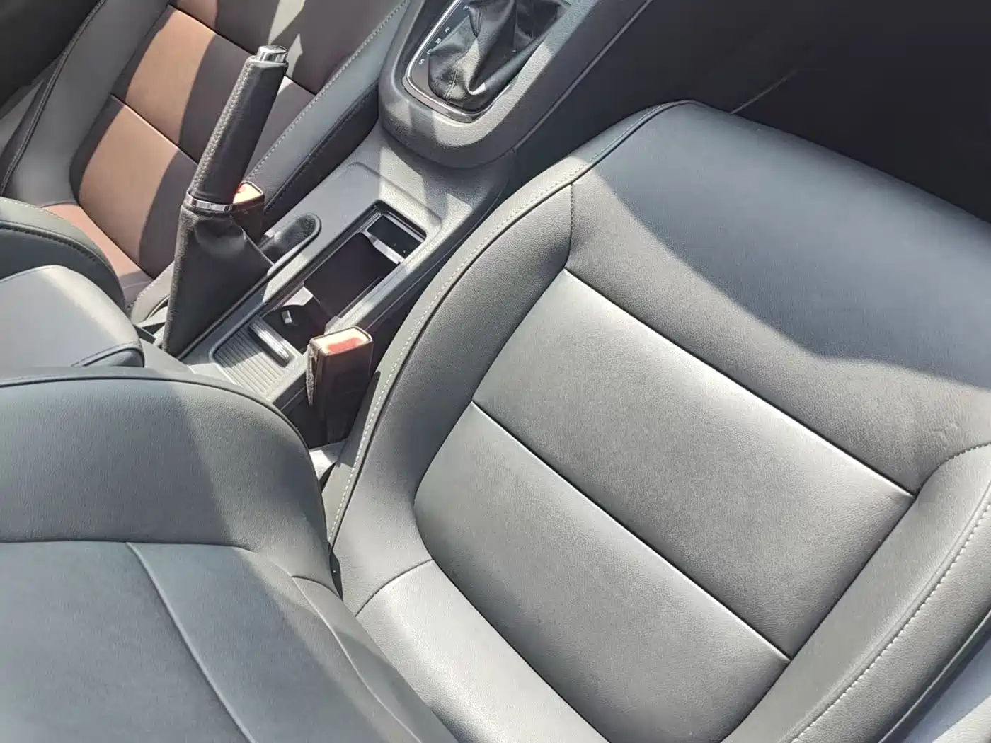 Volkswagen Sagitar 2018 1.6L Automatic Comfort