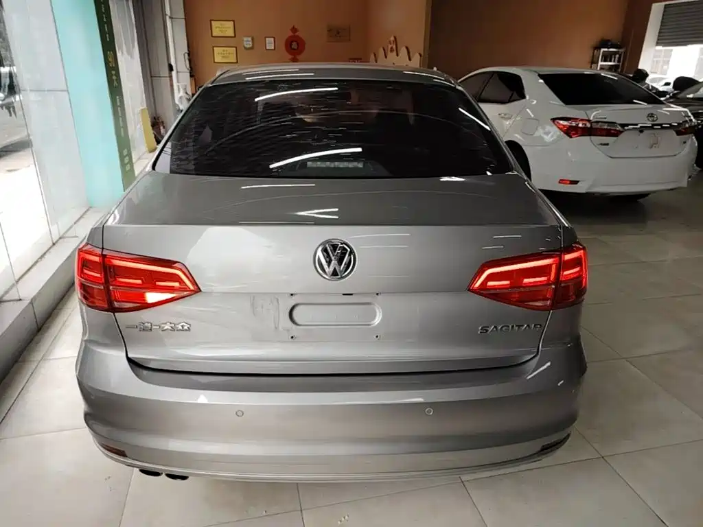 Volkswagen Sagitar 2018 280TSI DSG Comfort