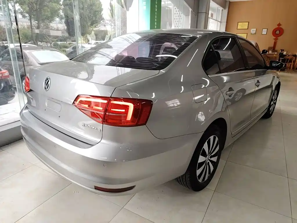 Volkswagen Sagitar 2018 280TSI DSG Comfort