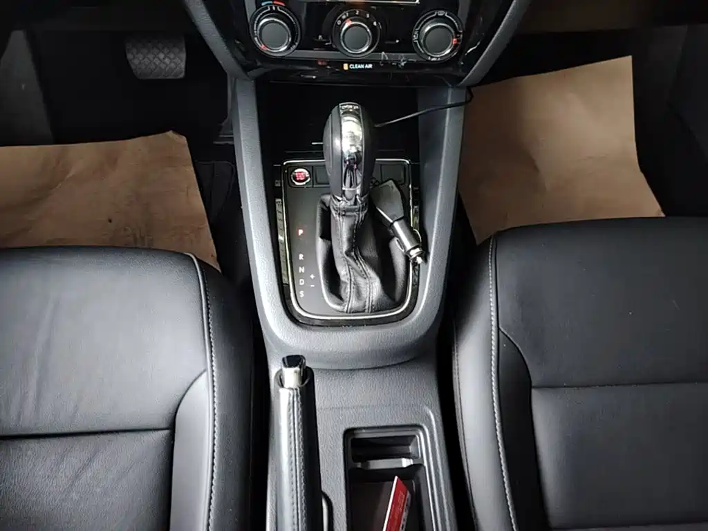 Volkswagen Sagitar 2018 280TSI DSG Comfort