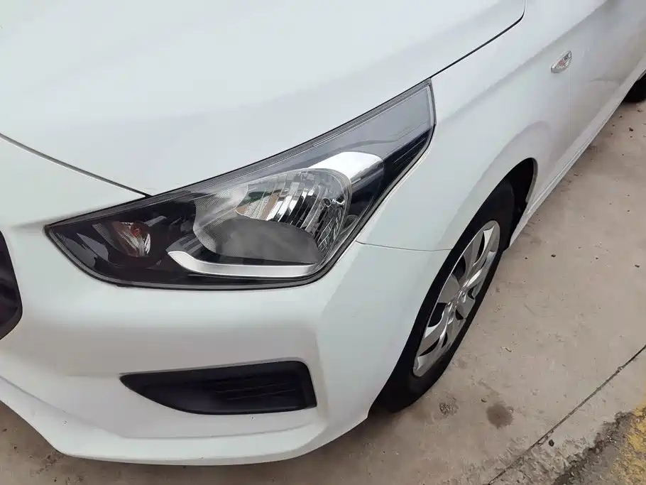 Hyundai Verna 2020 1.4L Manual GL Renewal Edition
