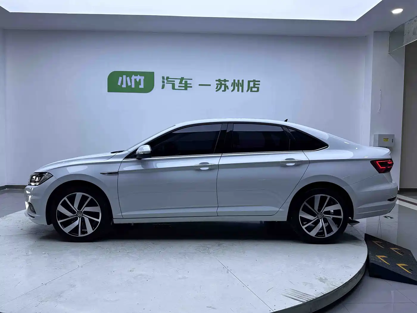 Volkswagen Sagitar 2022 280TSI DSG Excellence Edition