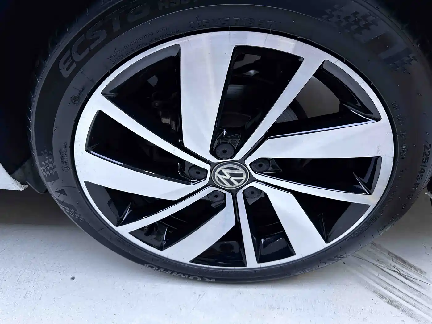 Volkswagen Sagitar 2022 280TSI DSG Excellence Edition