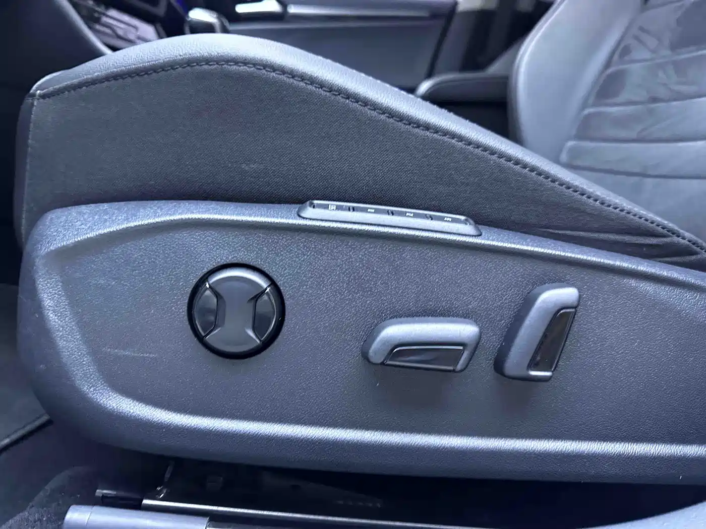 Volkswagen Sagitar 2022 280TSI DSG Excellence Edition