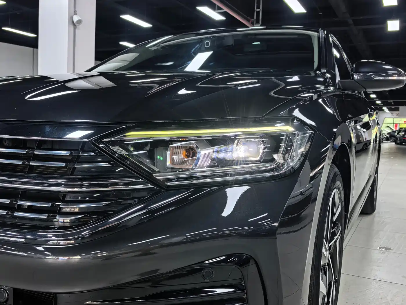 Volkswagen Sagitar 2023 Model Year 280TSI DSG Surpass Edition