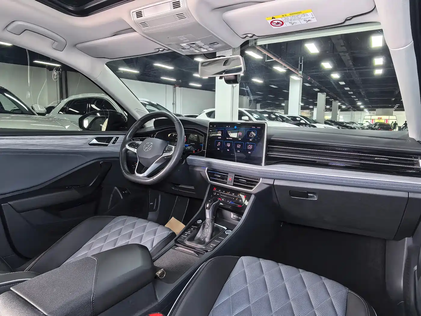 Volkswagen Sagitar 2023 Model Year 280TSI DSG Surpass Edition