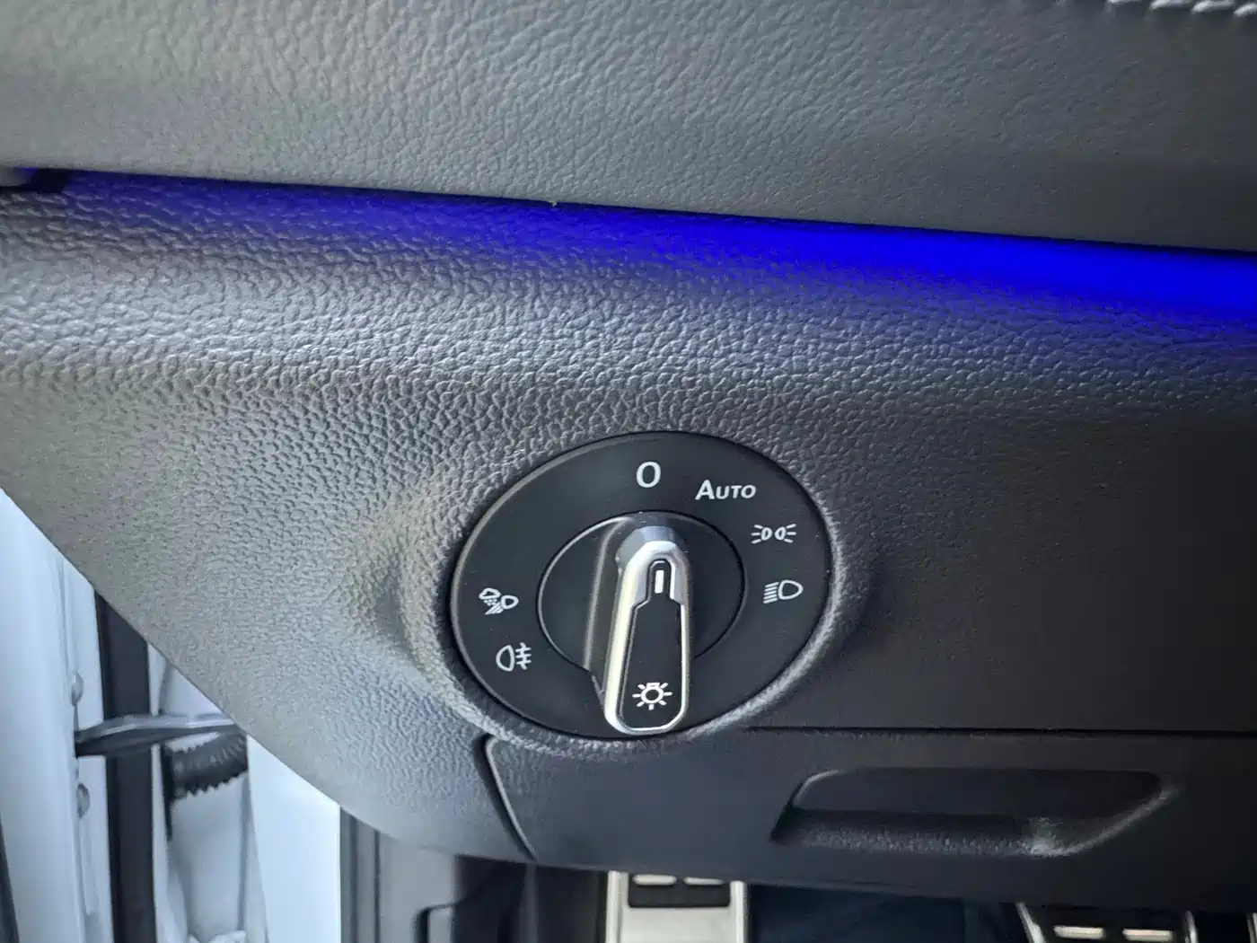 Volkswagen Sagitar 2023 Model Year 280TSI DSG Surpass Edition