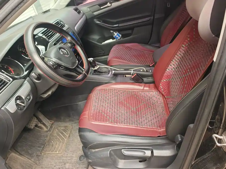 Volkswagen Sagitar 2018 280TSI DSG Spark Edition