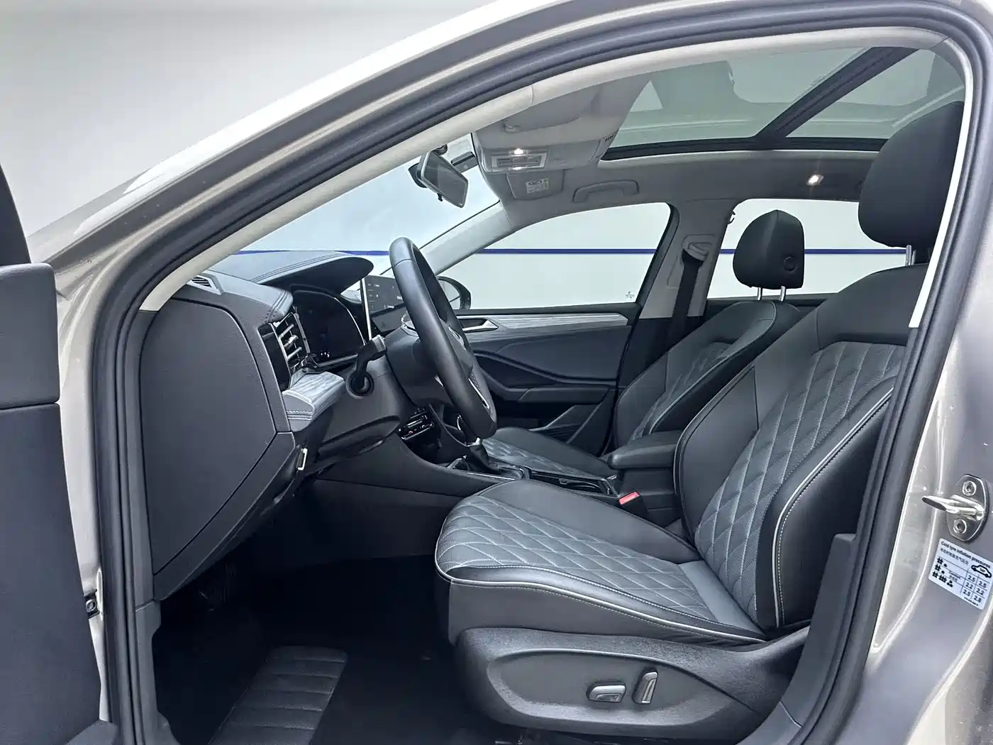 Volkswagen Sagitar 2023 280TSI DSG Beyond Lite