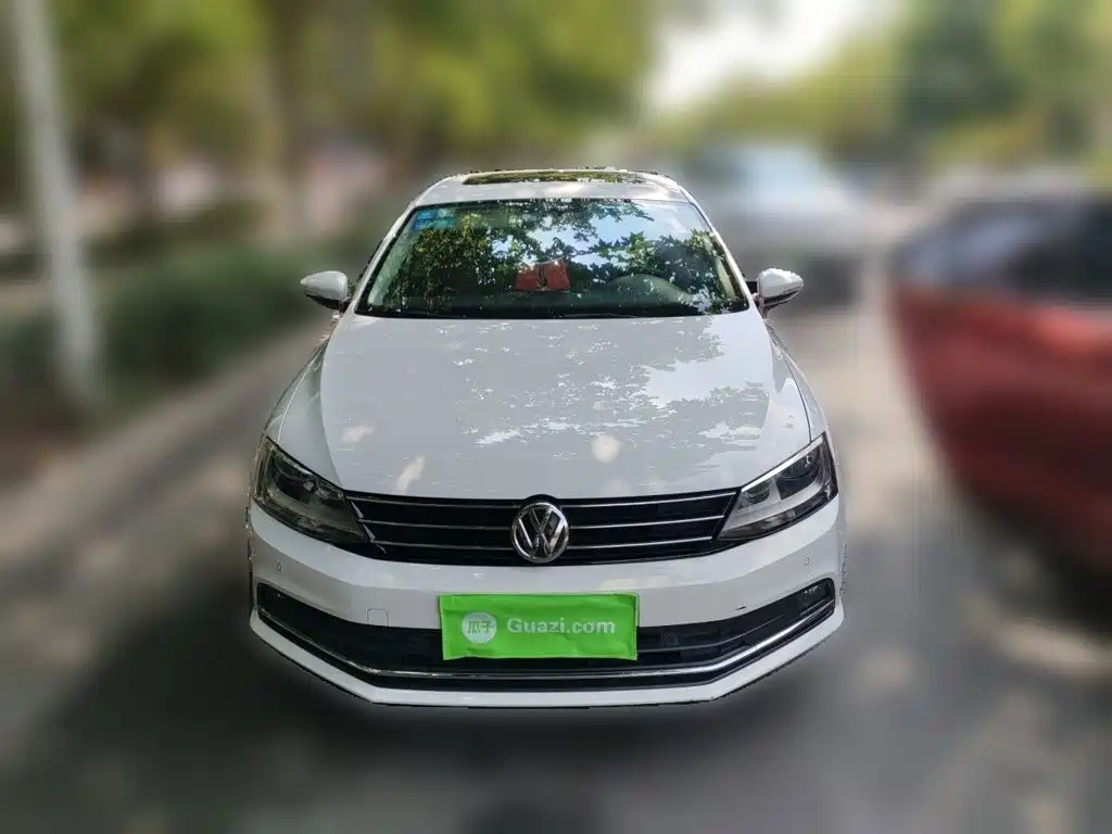 Volkswagen Sagitar 2015 230TSI Automatic Luxury