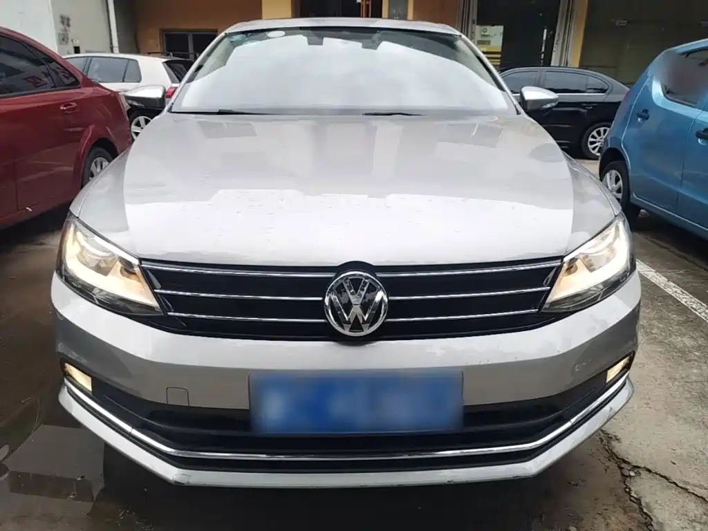 Volkswagen Sagitar 2017 230TSI Automatic Comfort