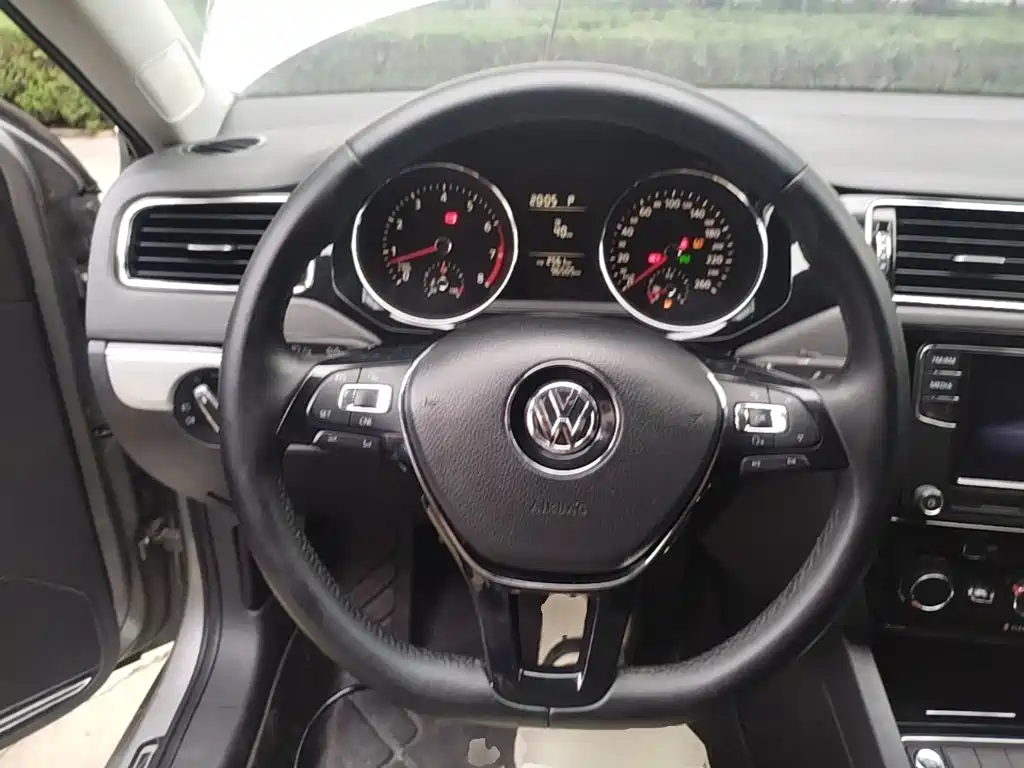 Volkswagen Sagitar 2017 230TSI Automatic Comfort