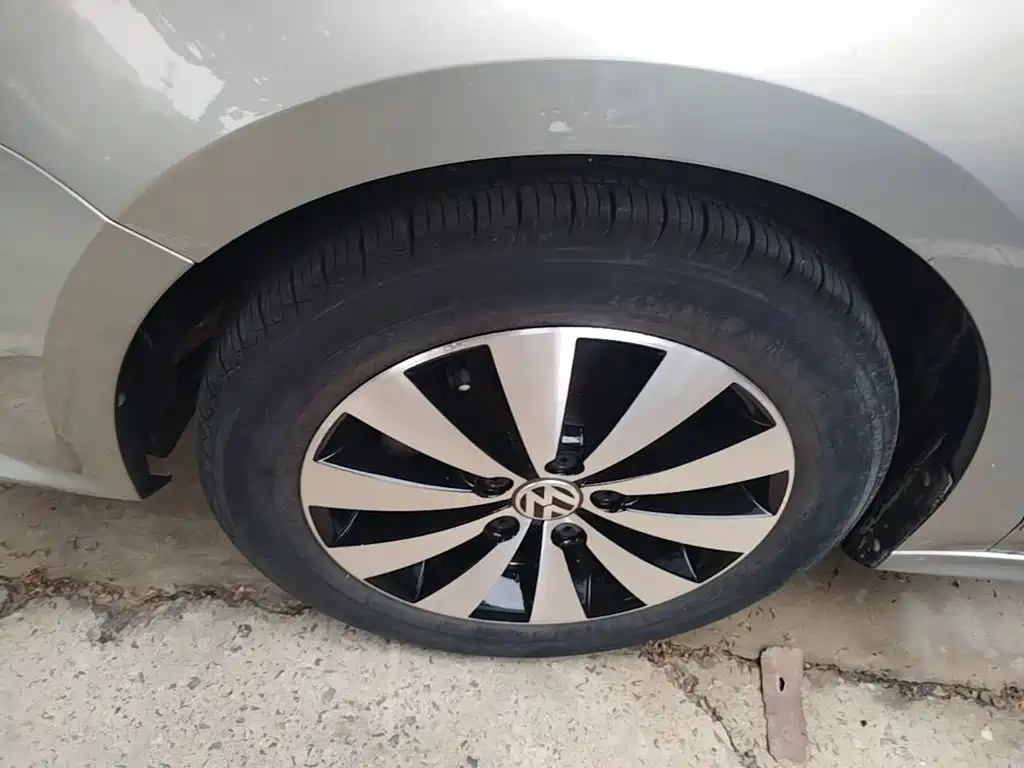 Volkswagen Sagitar 2017 230TSI Automatic Comfort