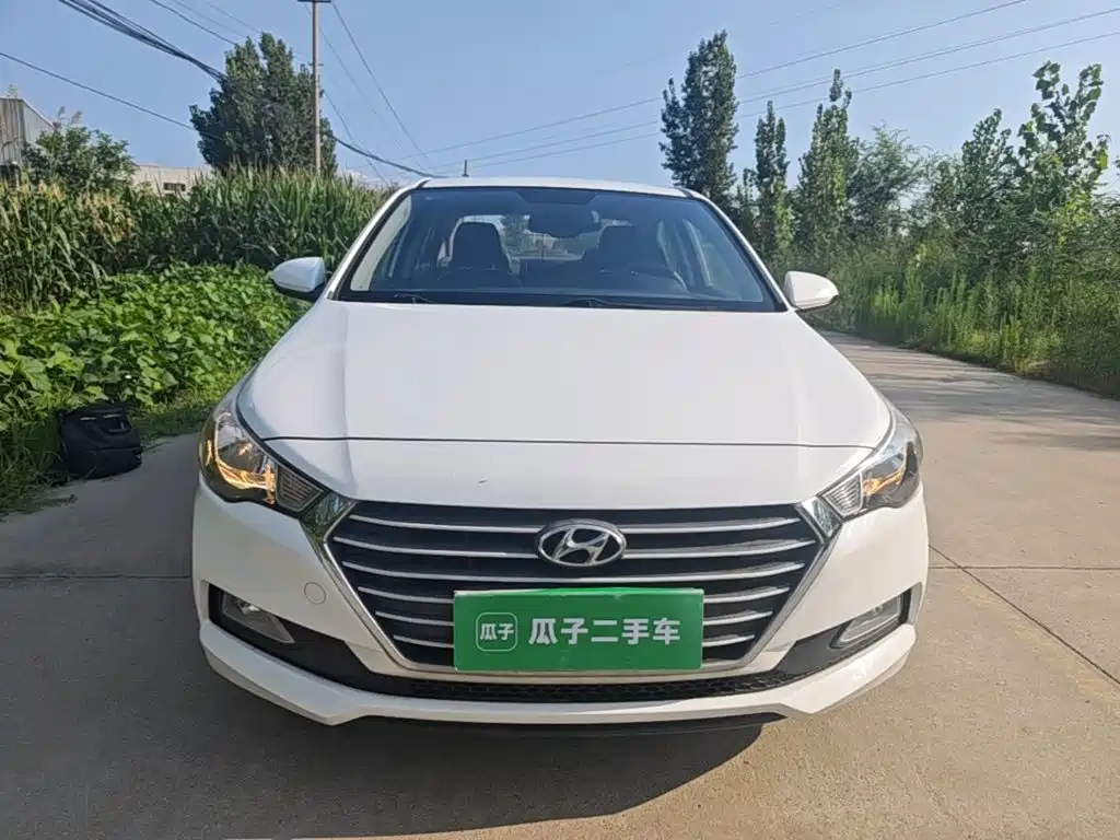 Hyundai Hyundai Verna 2016 1.4L Automatic Cool Edition GLS