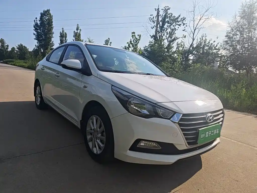 Hyundai Hyundai Verna 2016 1.4L Automatic Cool Edition GLS
