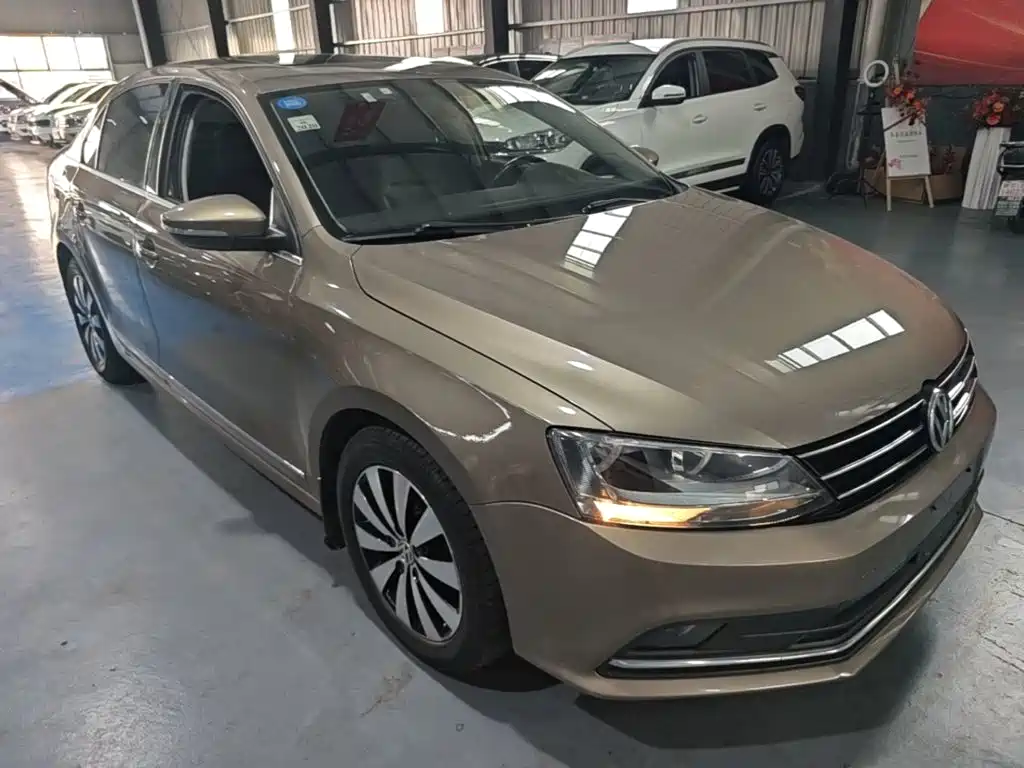 Volkswagen Sagitar 2018 180TSI DSG Premium Edition