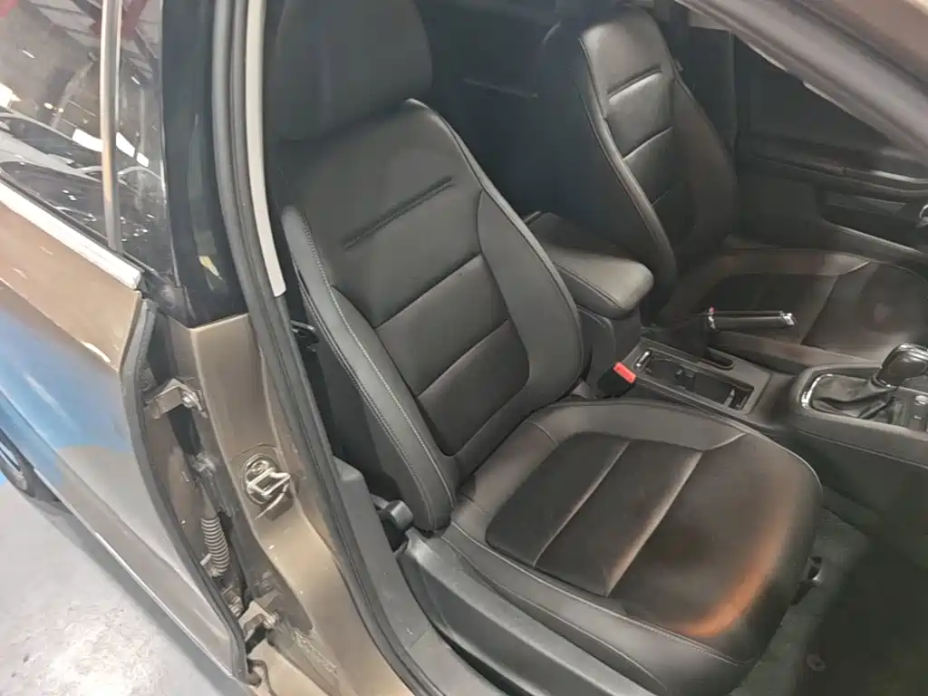 Volkswagen Sagitar 2018 180TSI DSG Premium Edition