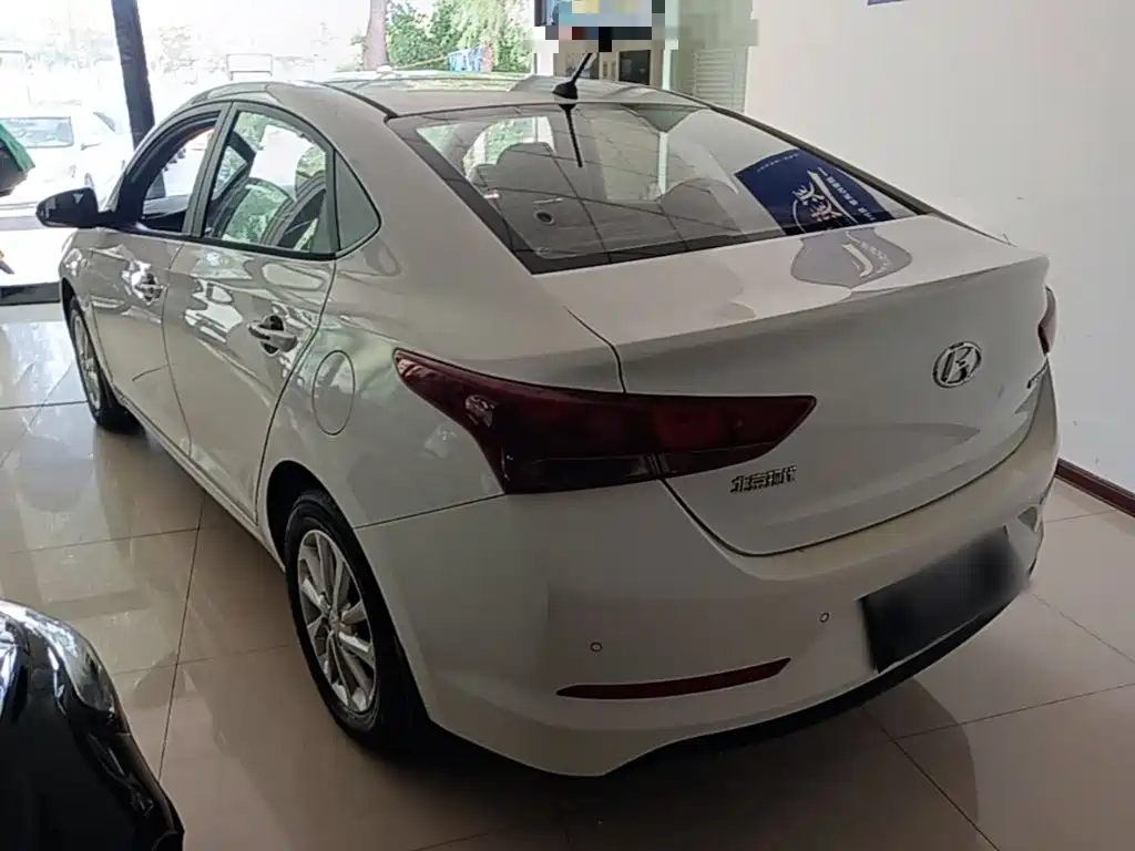 Hyundai Hyundai Verna 2016 1.4L Manual Cool Edition GLS