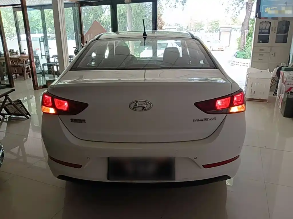 Hyundai Hyundai Verna 2016 1.4L Manual Cool Edition GLS