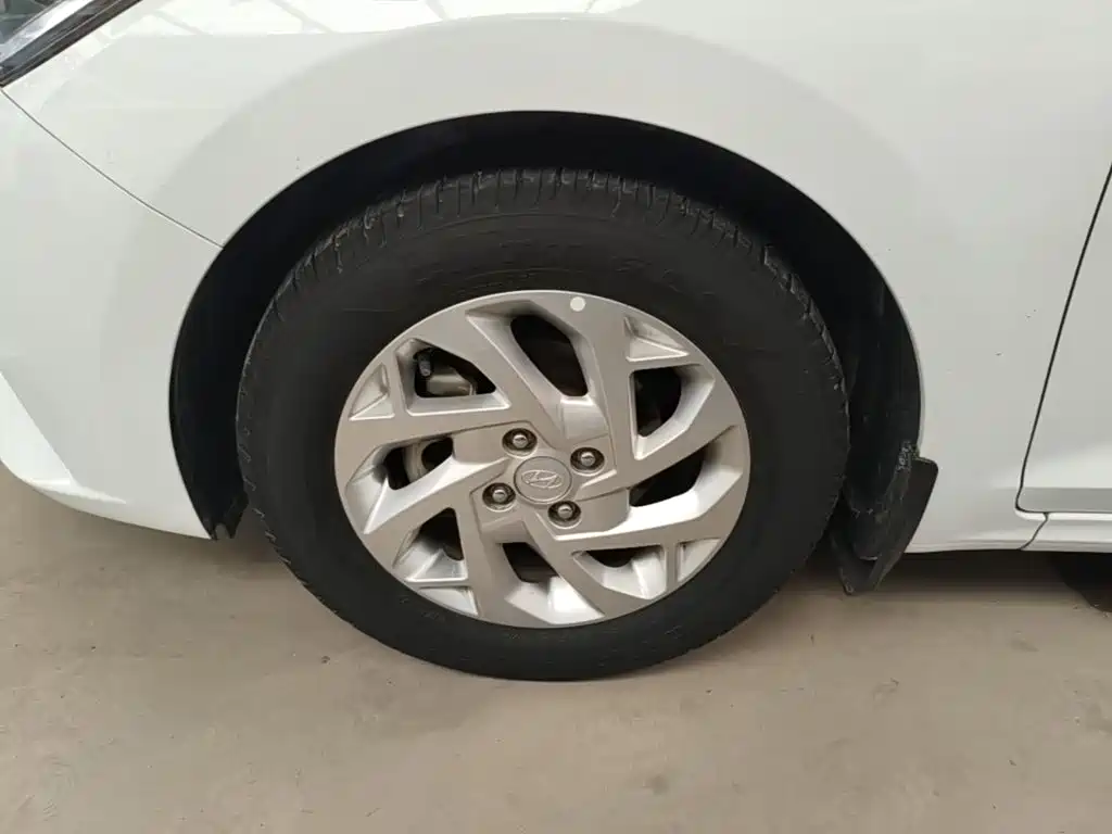 Hyundai Hyundai Verna 2020 1.4L Manual GLS Cool Edition
