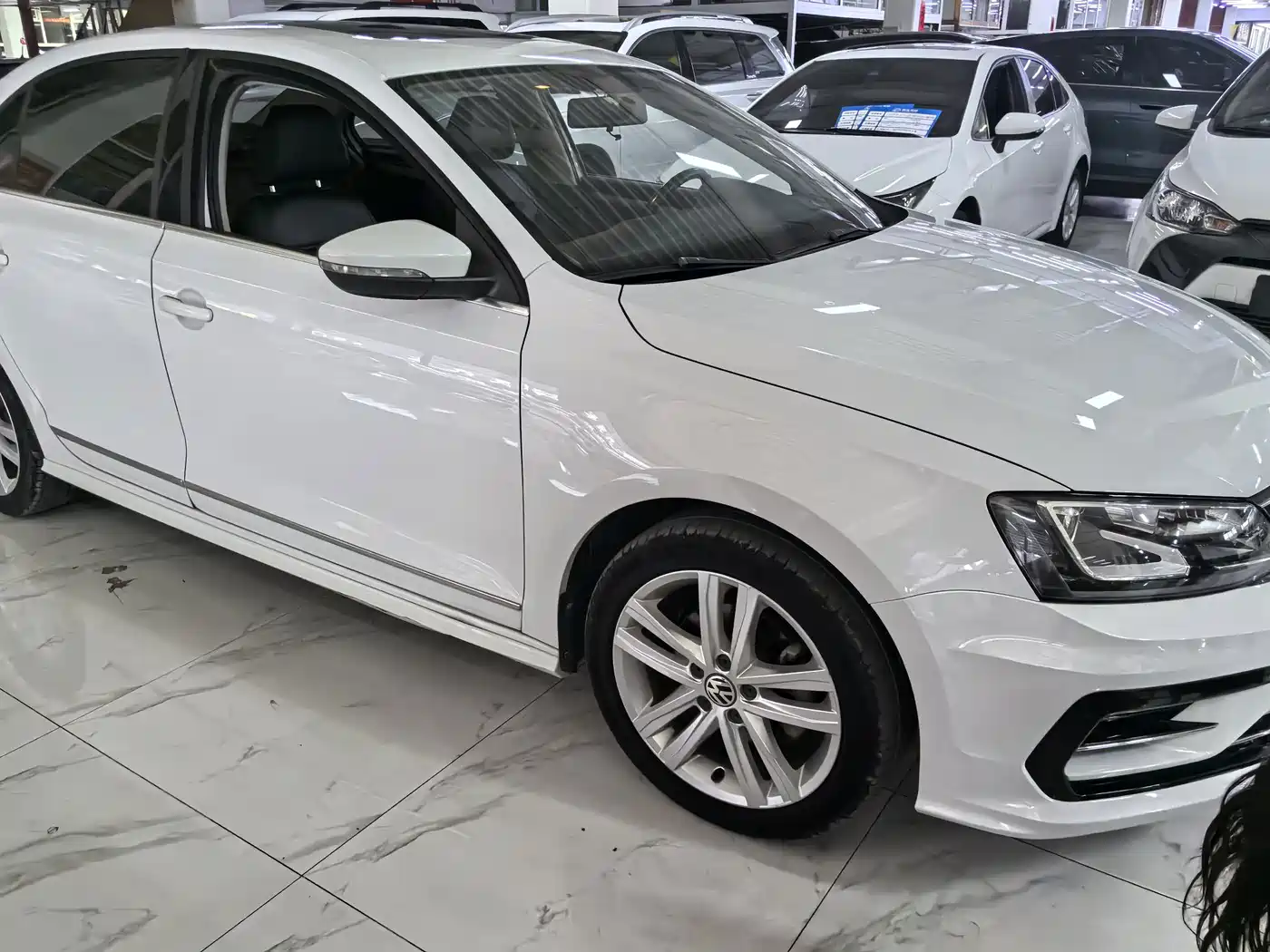 Volkswagen Sagitar 2018 280TSI DSG Spark Edition