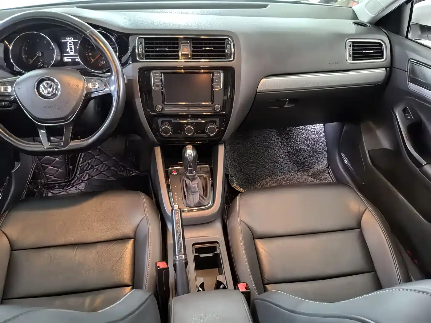 Volkswagen Sagitar 2018 280TSI DSG Spark Edition