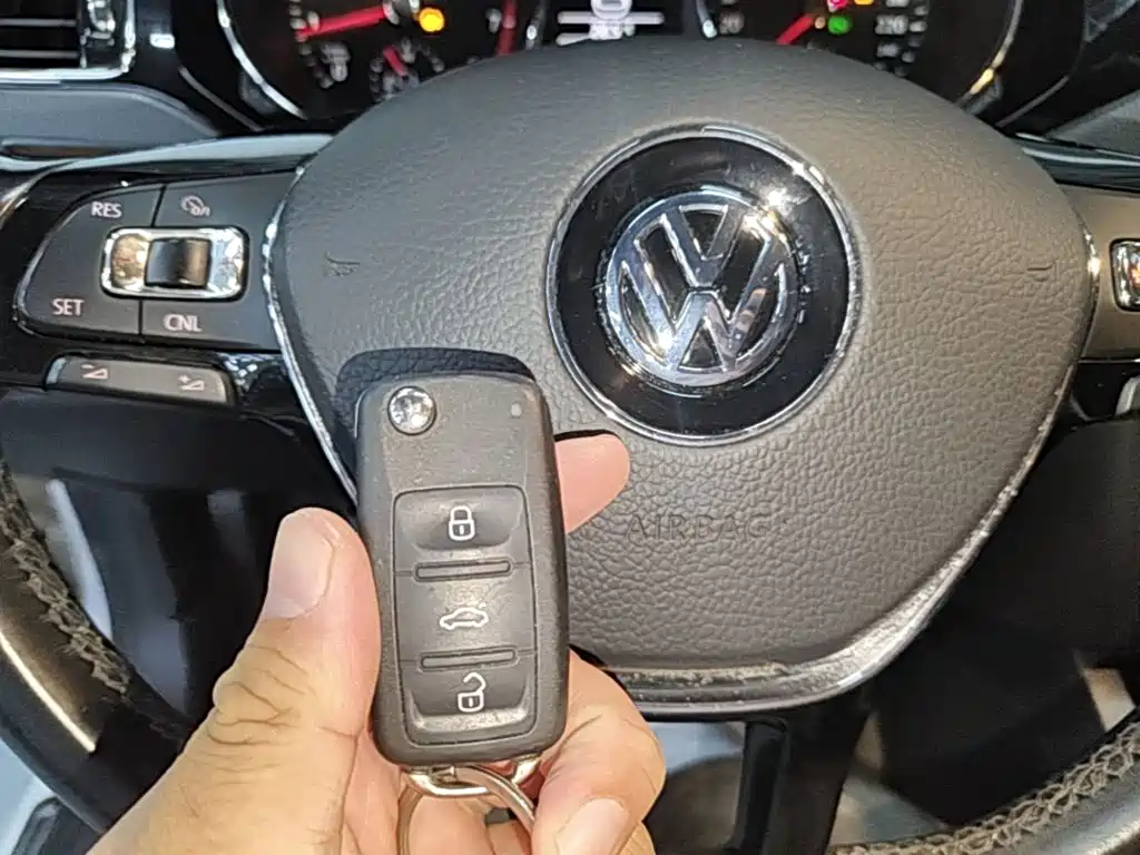Volkswagen Sagitar 2018 180TSI DSG Premium Edition