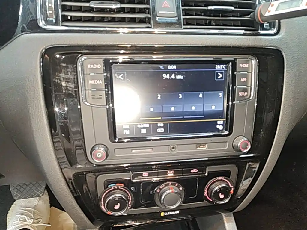 Volkswagen Sagitar 2018 180TSI DSG Premium Edition