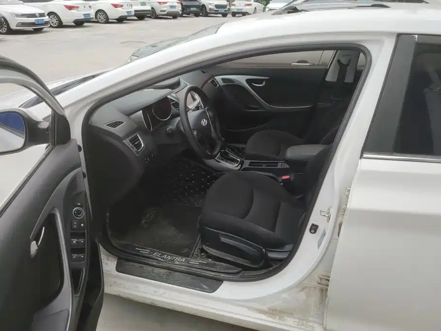 Hyundai Langdong 2016 1.6L Automatic Premium Edition
