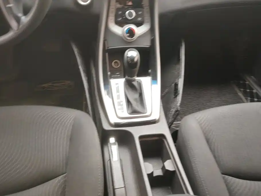 Hyundai Langdong 2016 1.6L Automatic Premium Edition