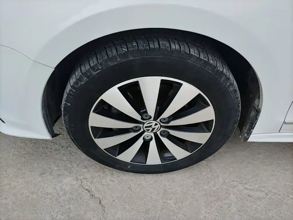 Volkswagen Sagitar 2018 280TSI DSG Comfort