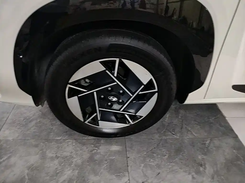 Hyundai Hyundai ELEXIO 2025 Standard Range RWD