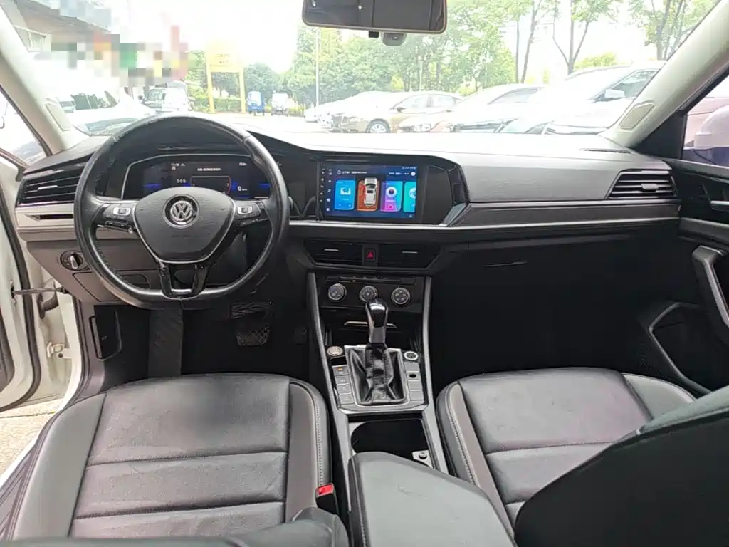 Volkswagen Sagitar 2021 200TSI DSG Surpassing Edition