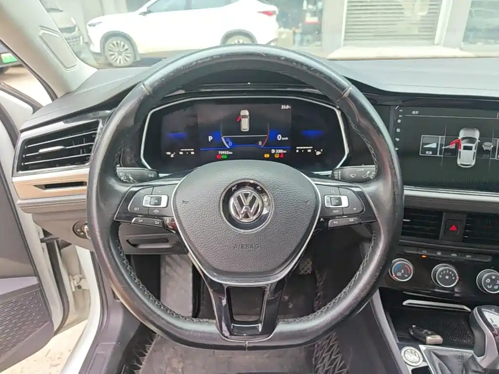 Volkswagen Sagitar 2021 200TSI DSG Surpassing Edition